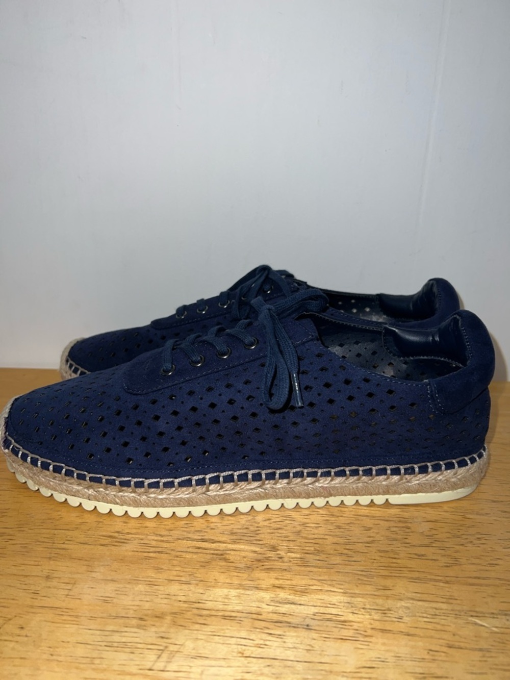 Marc Fisher Navy Perforated Suede Espadrille Sneakers Size 9M